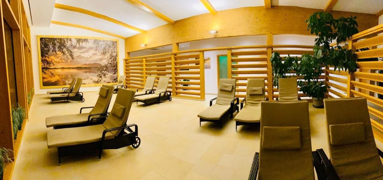 Hotel Nesselwanger Hof 4*