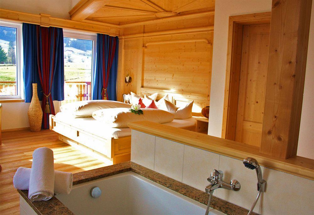 Nesselwanger Hof 4*